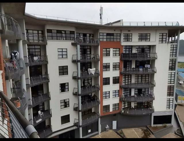 3 BEDROOM APARTMENT FOR SALE IN POINT WATERFRONT